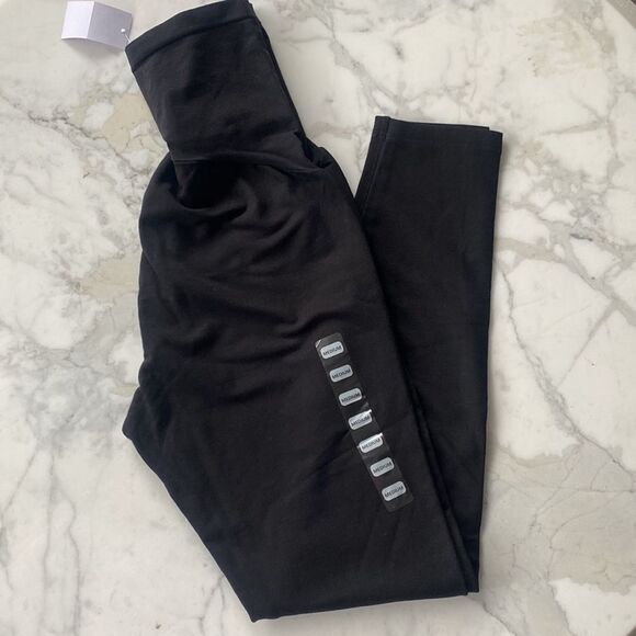Maternity Leggings Black Size Medium full length belly panel - Picture 6 of 10
